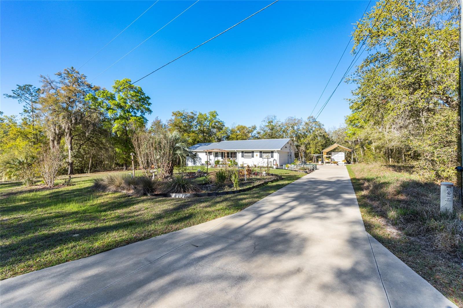 4500 SW FRESHWATER COURT