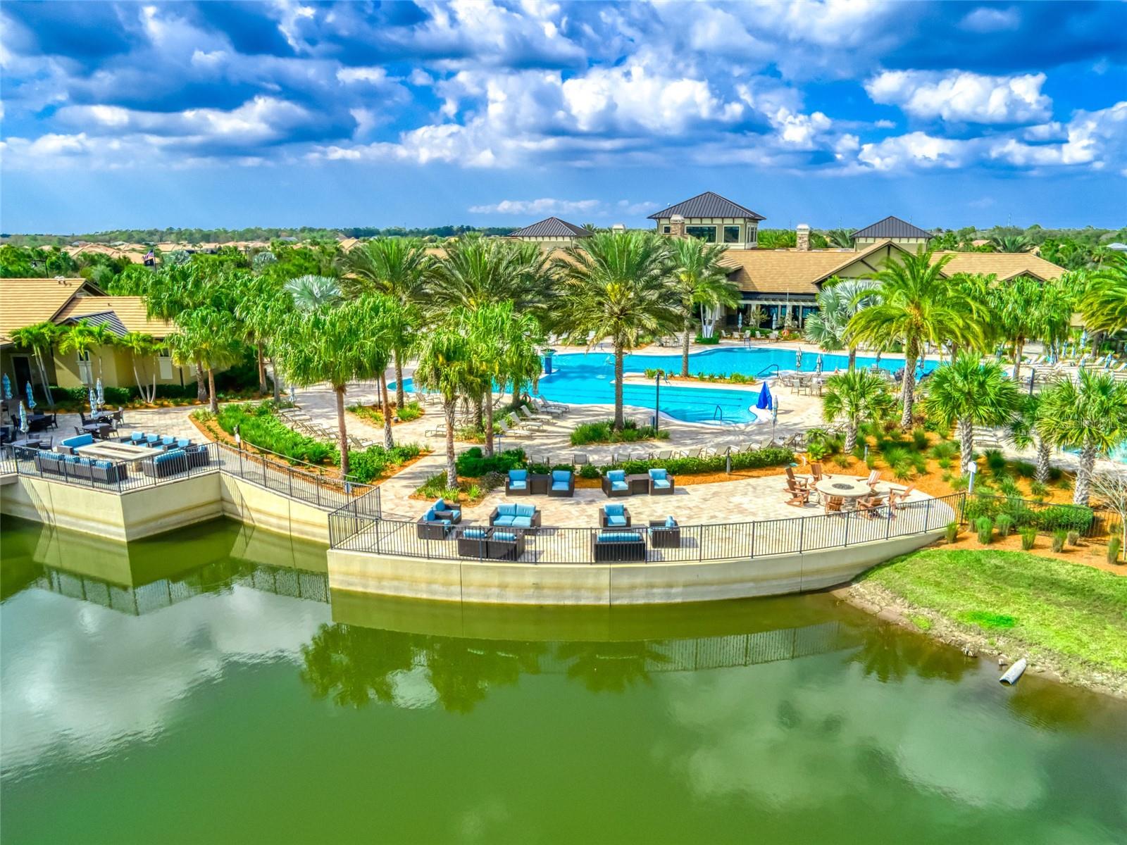 DEL WEBB LAKEWOOD RANCH - Residential