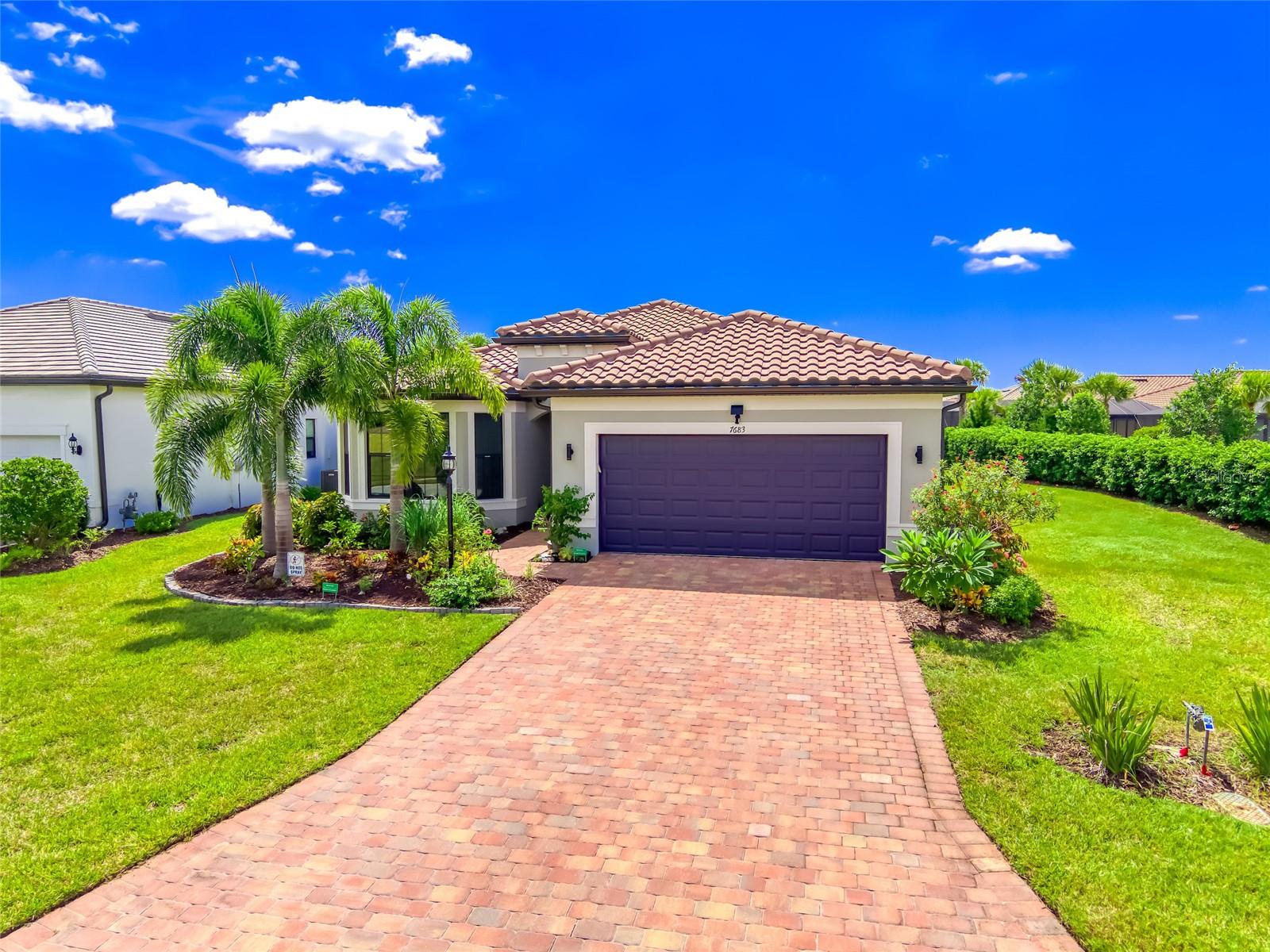 DEL WEBB LAKEWOOD RANCH - Residential