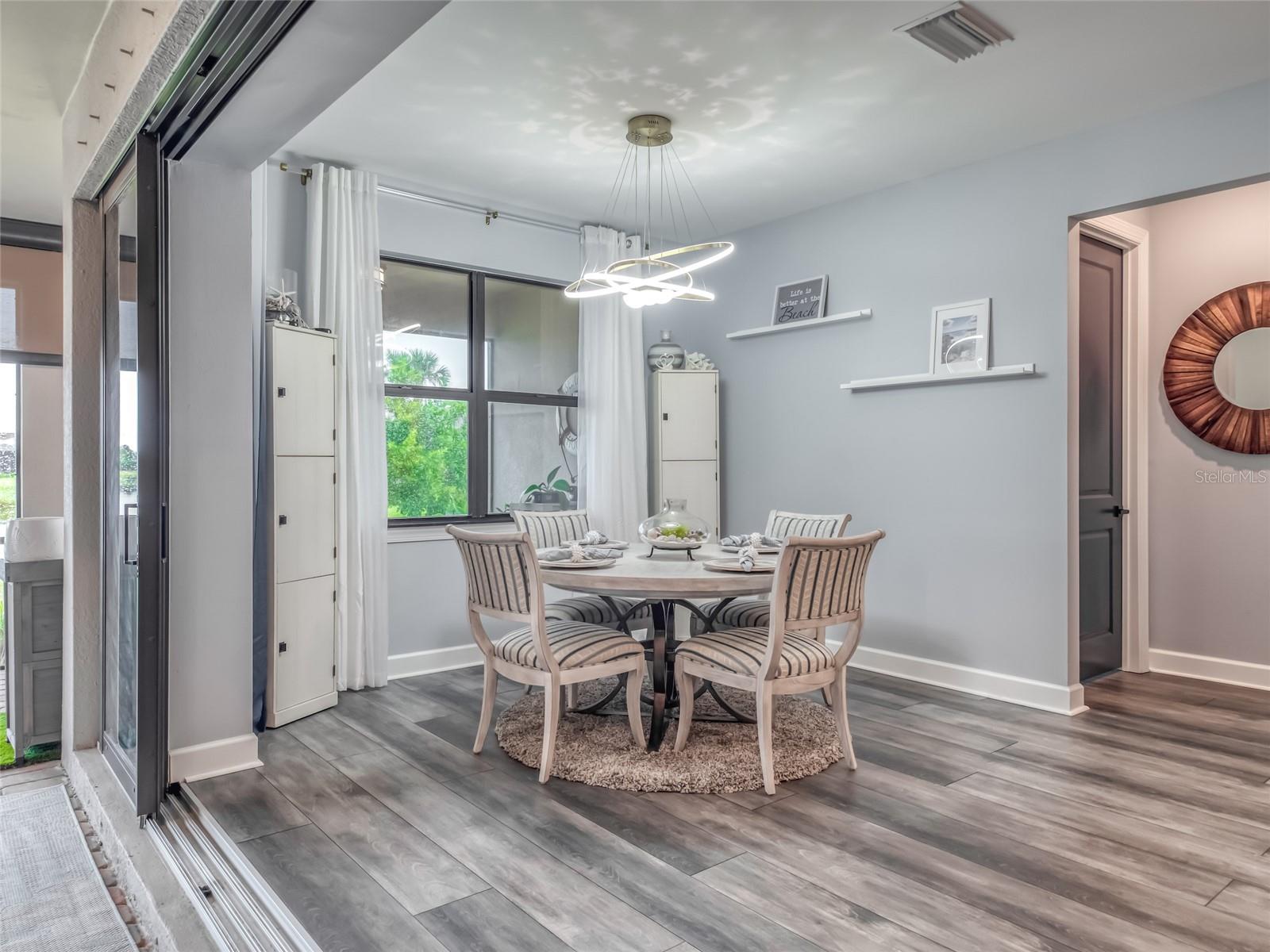 DEL WEBB LAKEWOOD RANCH - Residential