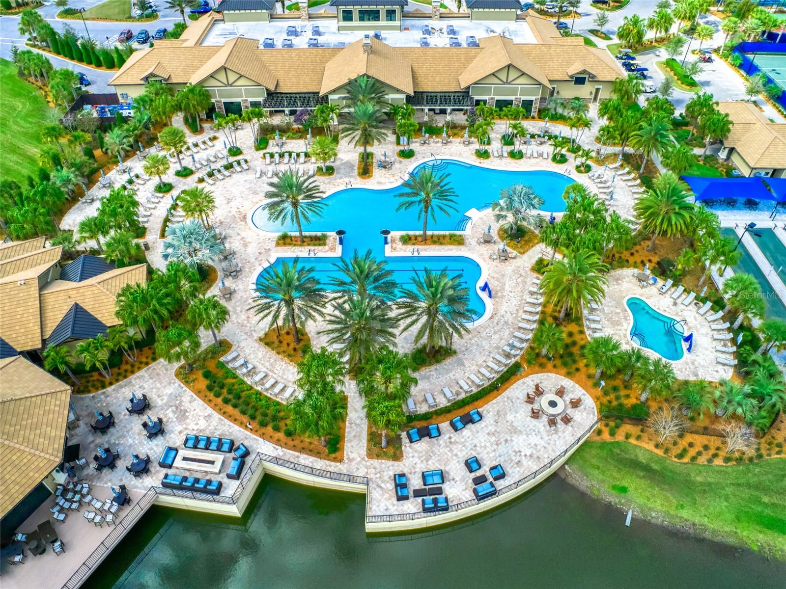 DEL WEBB LAKEWOOD RANCH - Residential