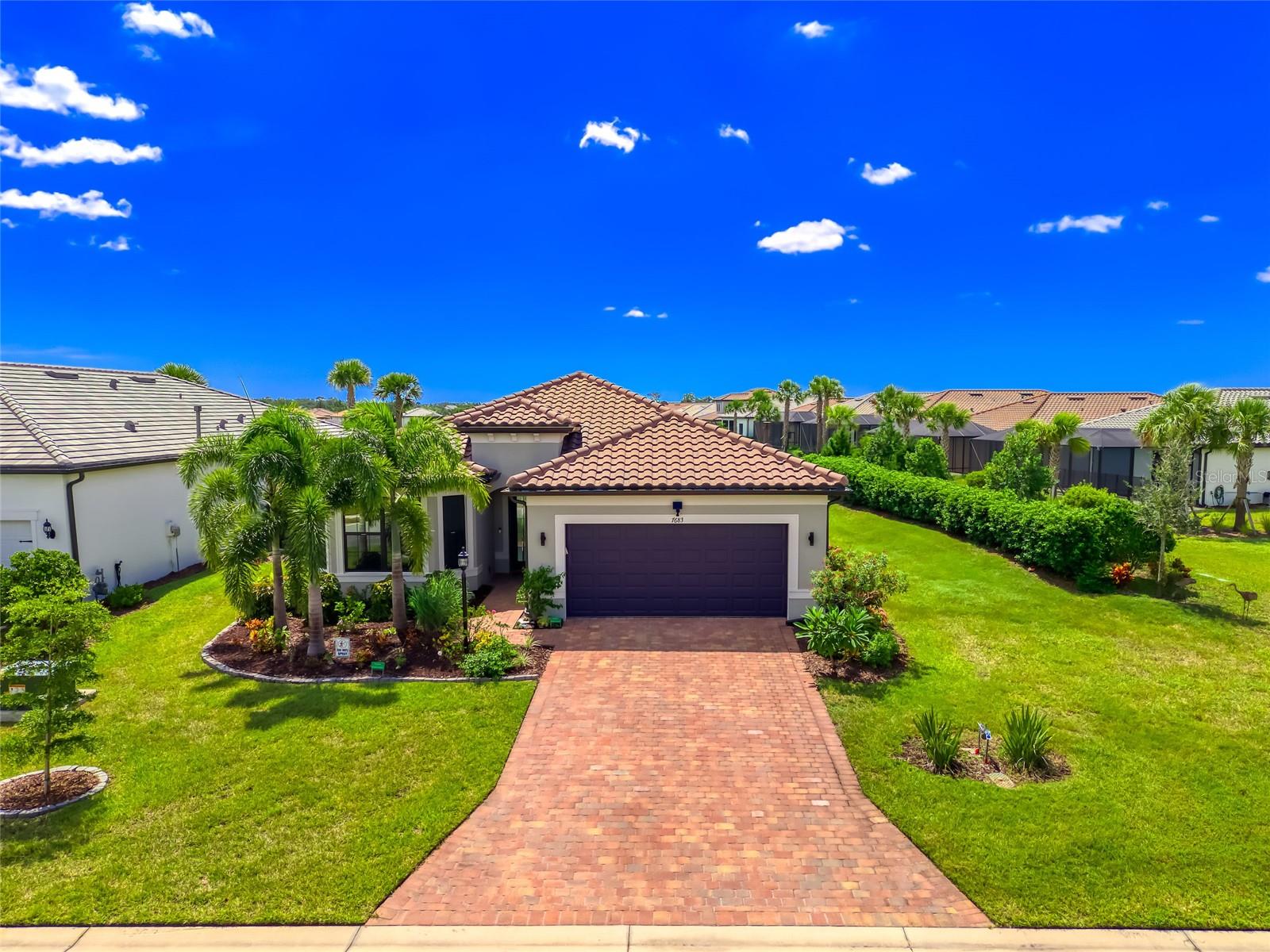 7683 SUMMERLAND COVE