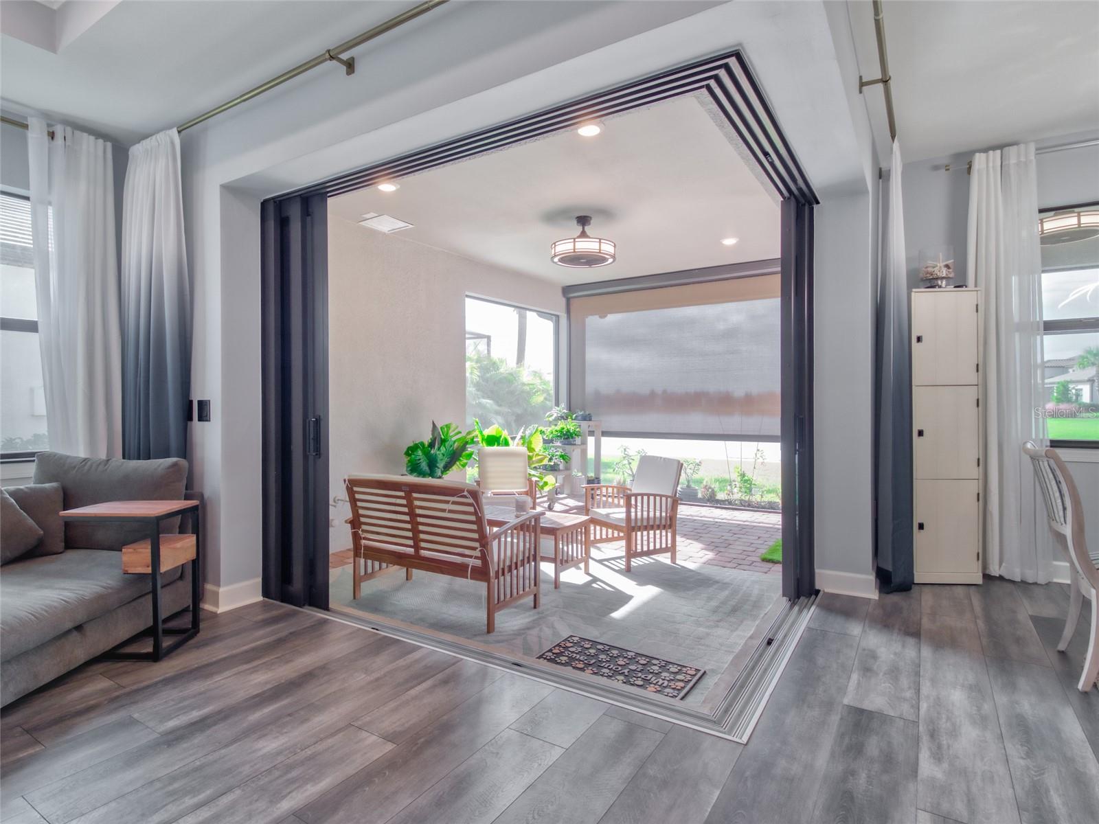 DEL WEBB LAKEWOOD RANCH - Residential