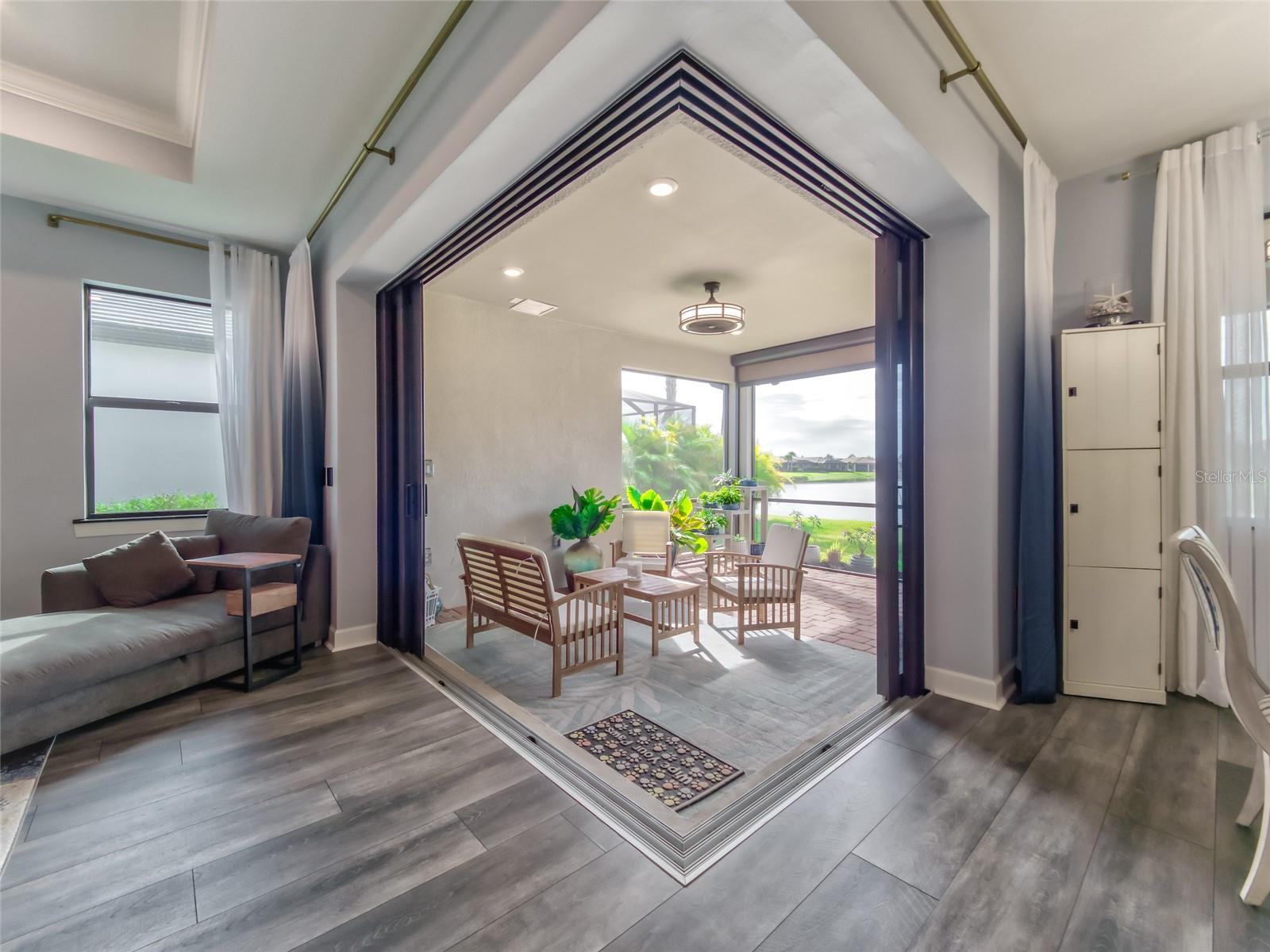 DEL WEBB LAKEWOOD RANCH - Residential