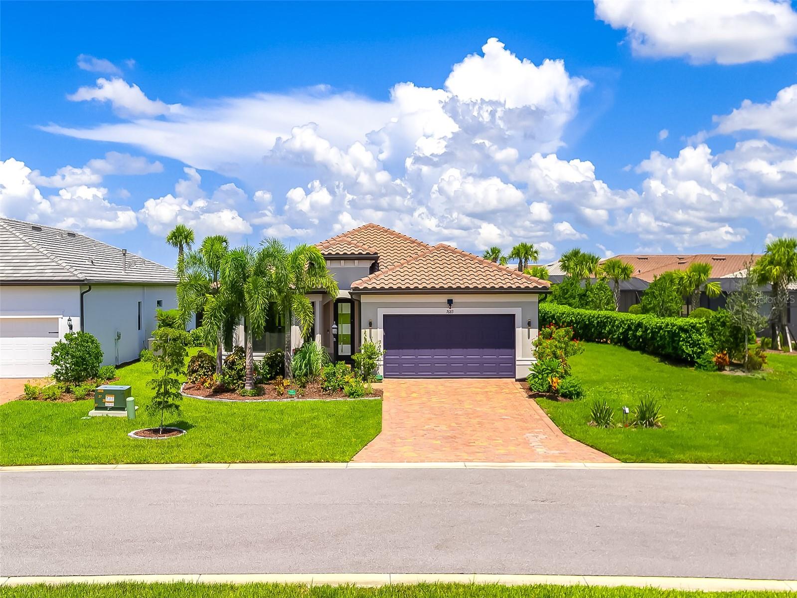 7683 SUMMERLAND COVE