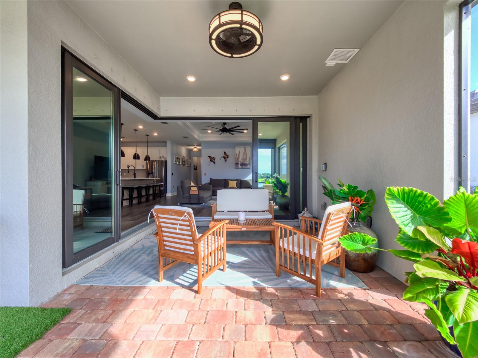 DEL WEBB LAKEWOOD RANCH - Residential