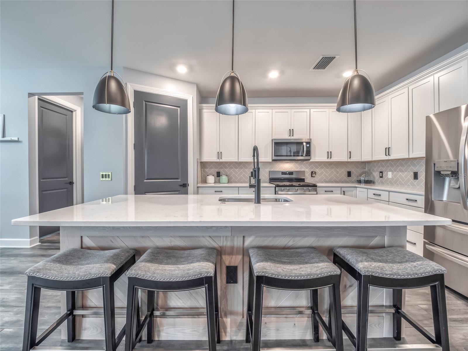 DEL WEBB LAKEWOOD RANCH - Residential