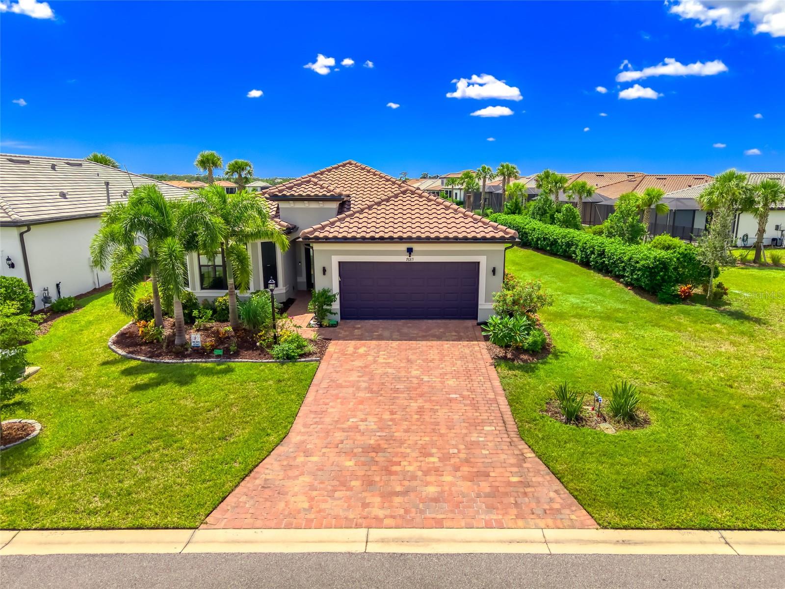 DEL WEBB LAKEWOOD RANCH - Residential