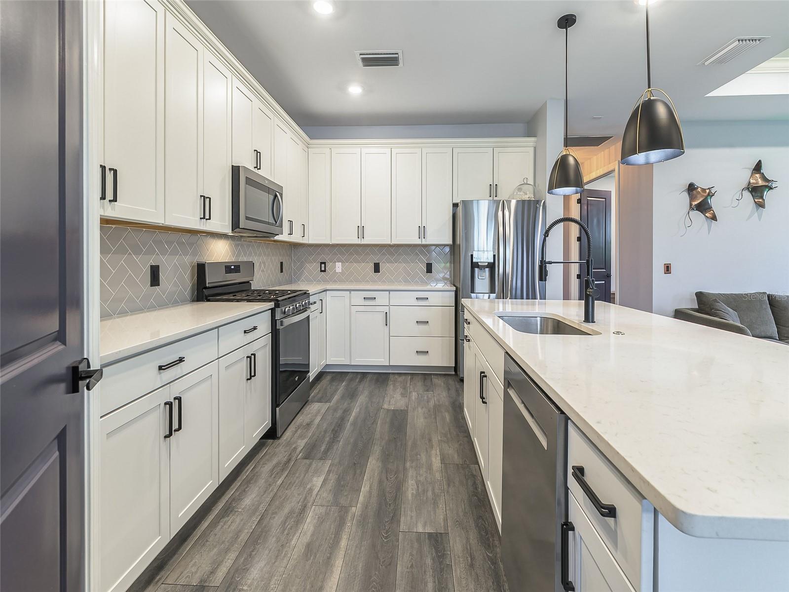 DEL WEBB LAKEWOOD RANCH - Residential