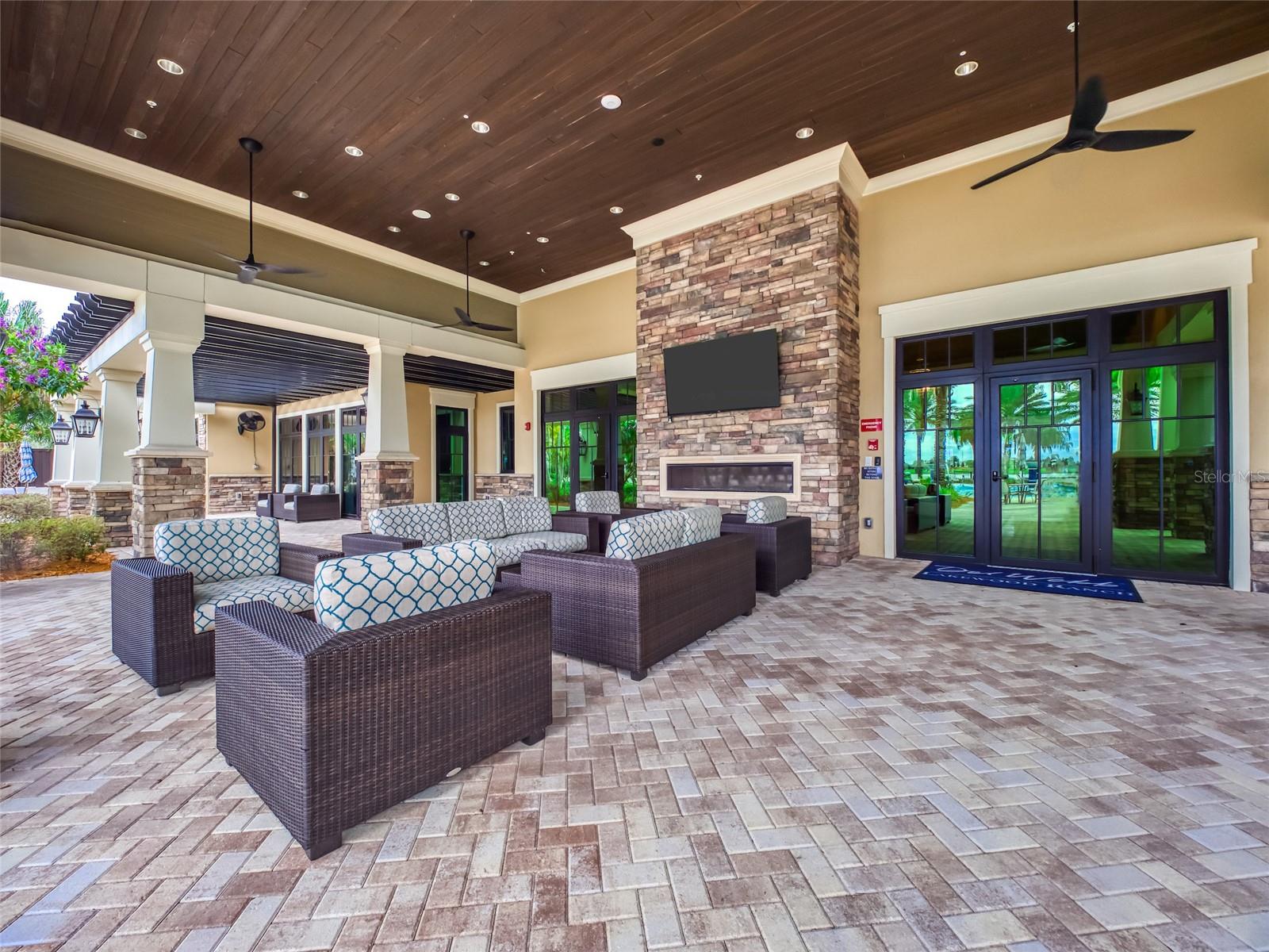 DEL WEBB LAKEWOOD RANCH - Residential