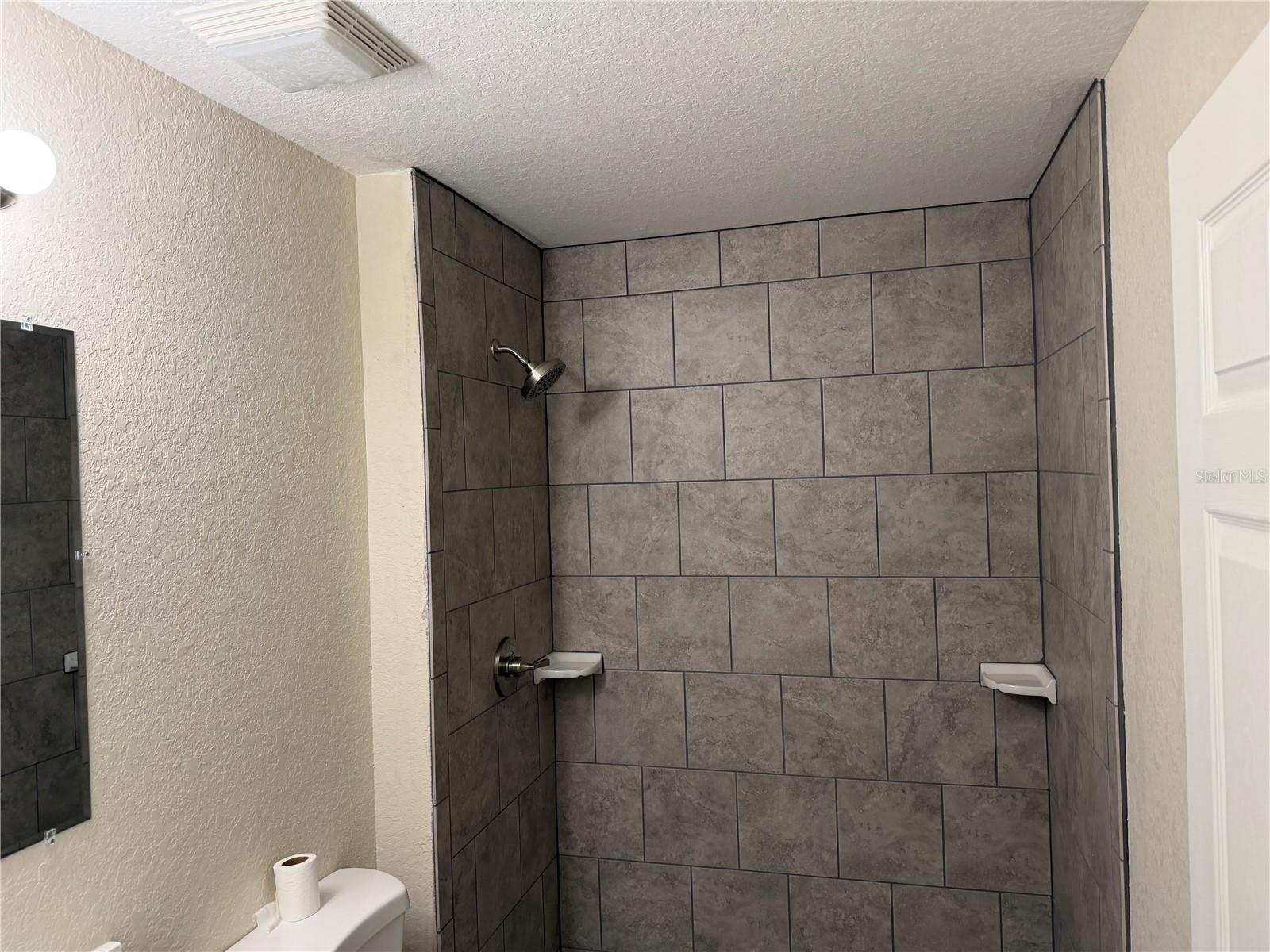 RAINBOW ACRES UN 04 - Residential