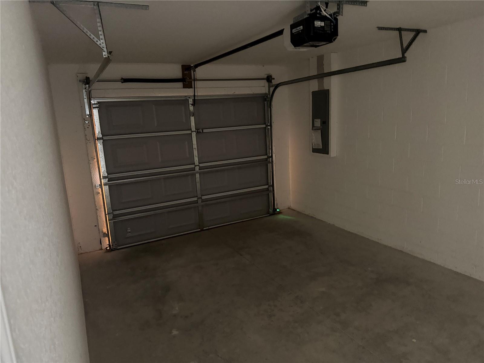 5562 SW 206TH AVENUE