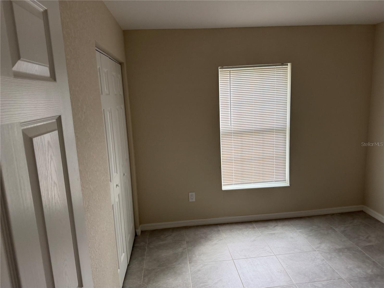 RAINBOW ACRES UN 04 - Residential