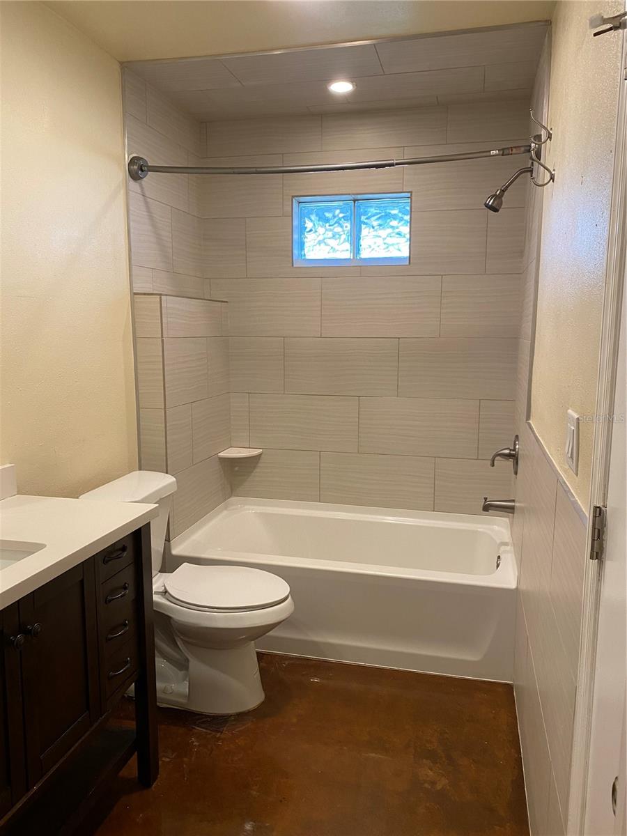 LONG MEADOW - Residential Lease