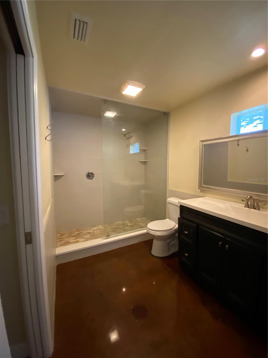 LONG MEADOW - Residential Lease