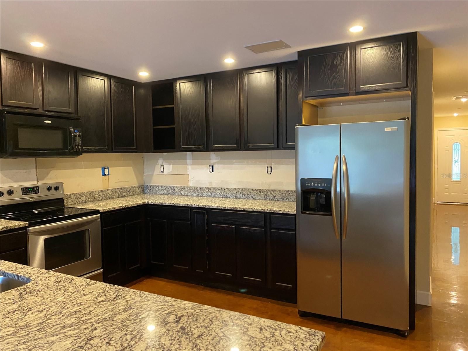 LONG MEADOW - Residential Lease