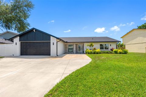 Property photo of 16206 W Course Drive, Tampa, FL 33624