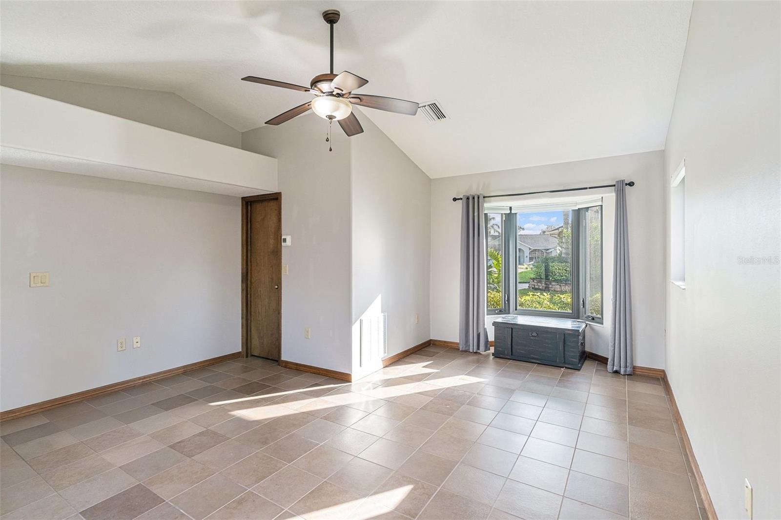 BERKLEY WOODS - Residential