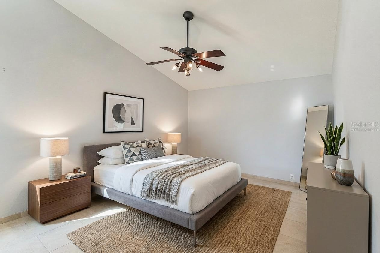 BERKLEY WOODS - Residential