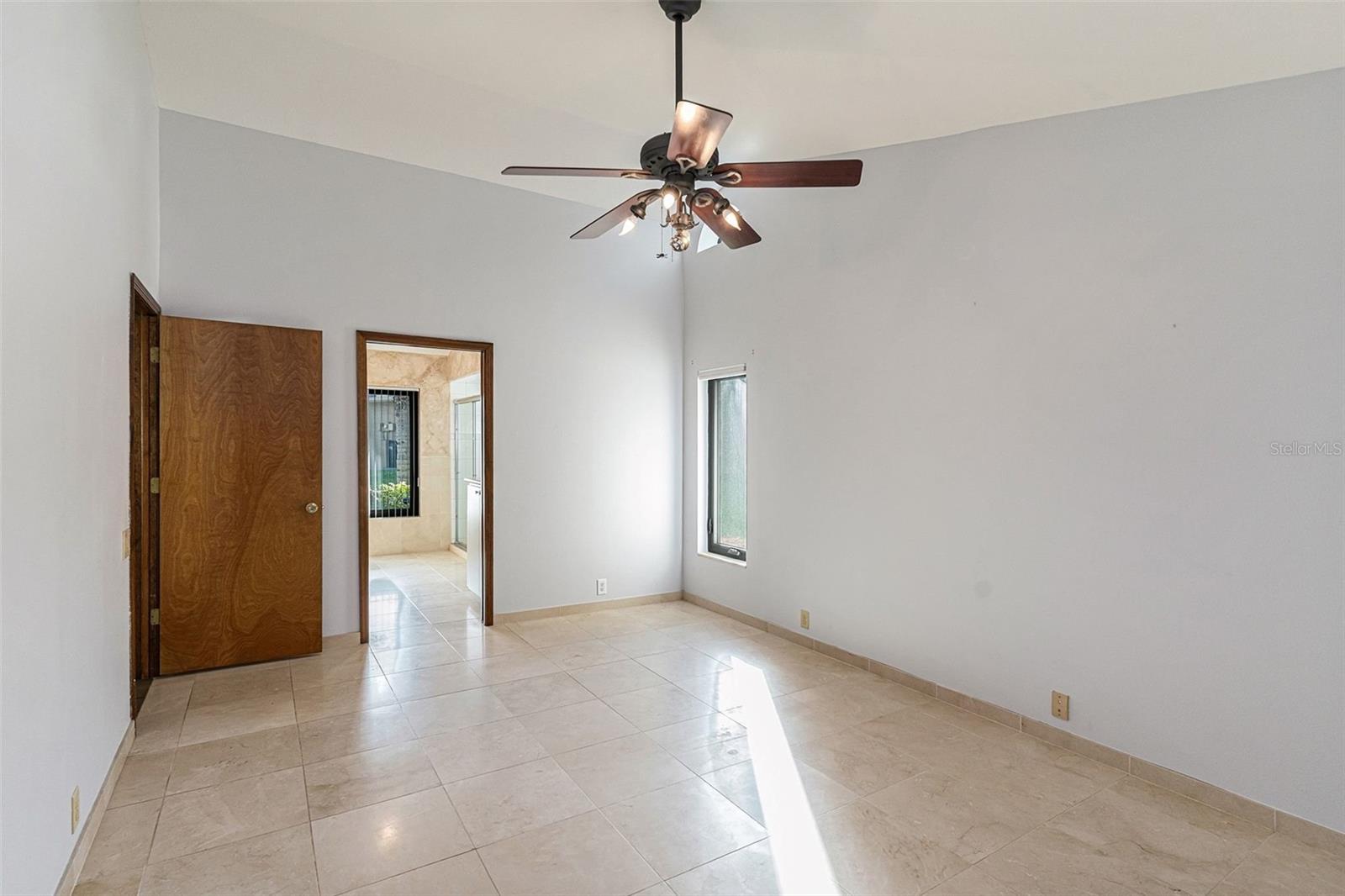 BERKLEY WOODS - Residential