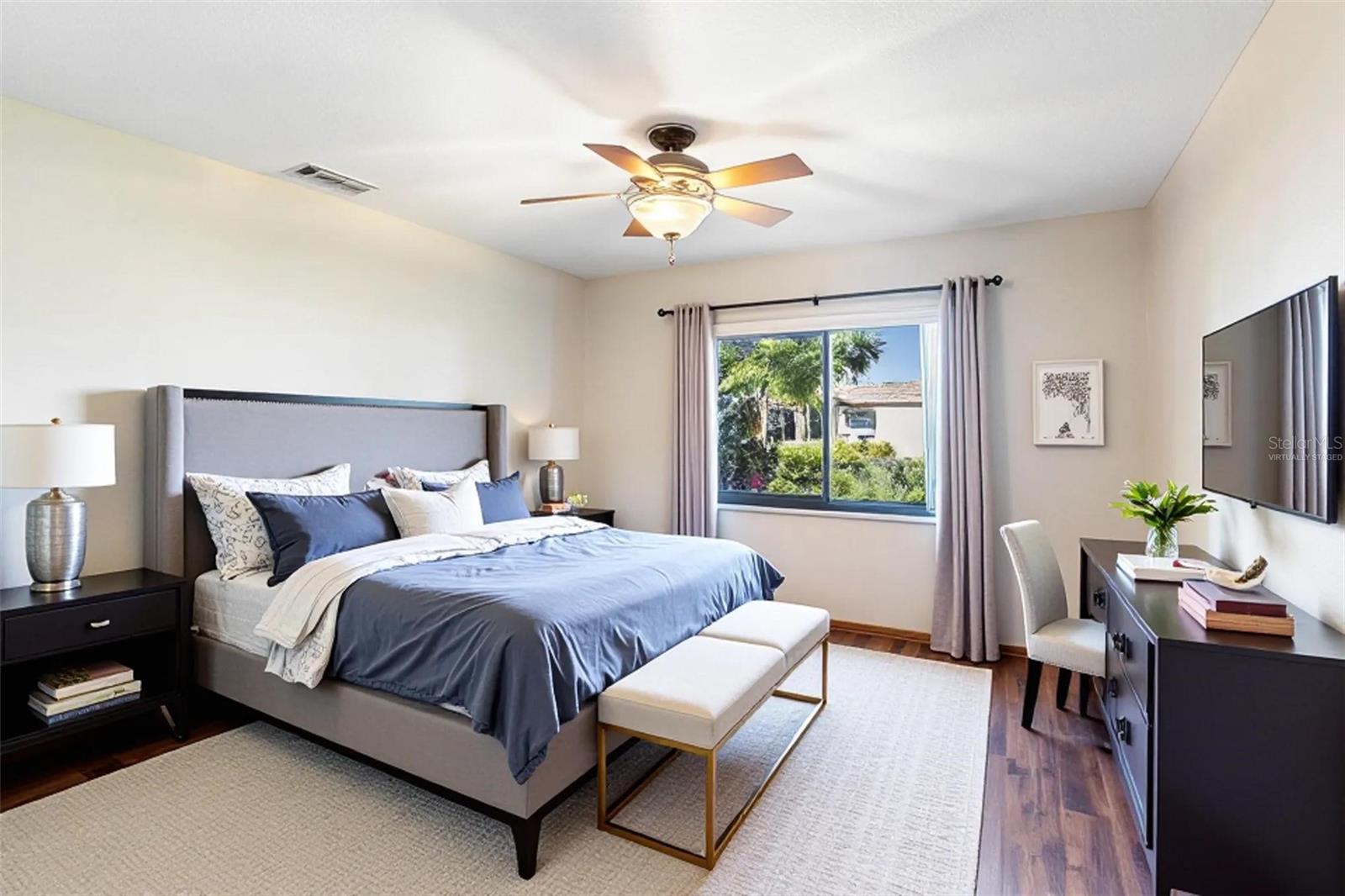 BERKLEY WOODS - Residential