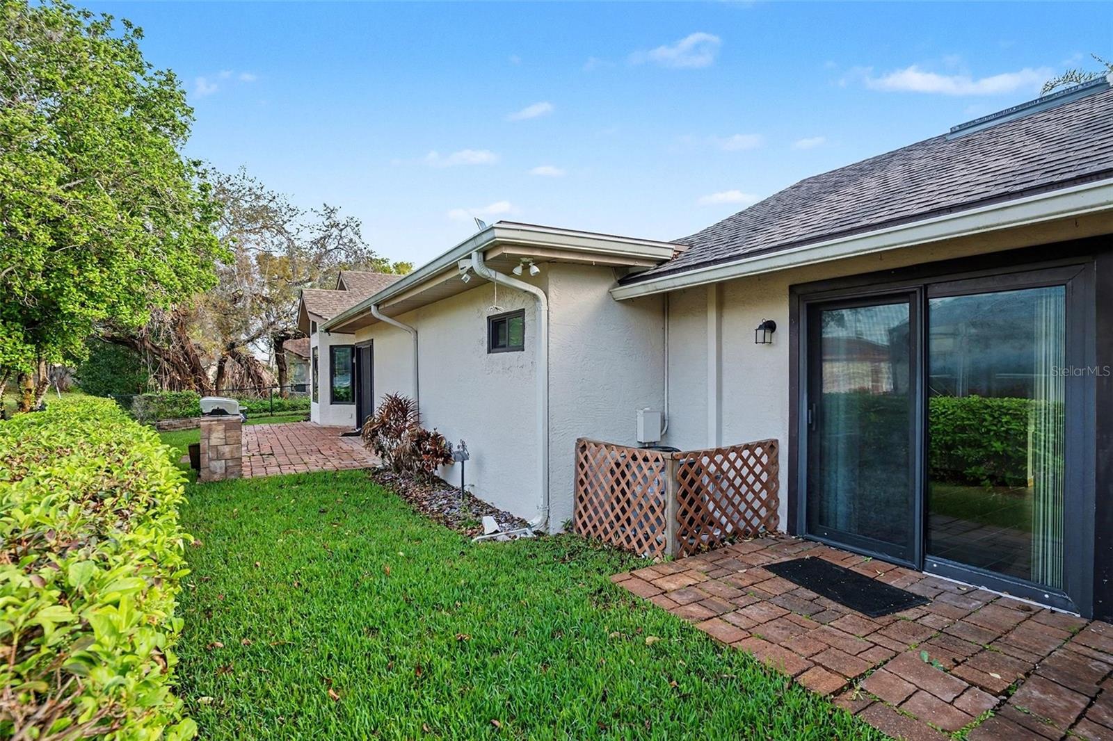 BERKLEY WOODS - Residential