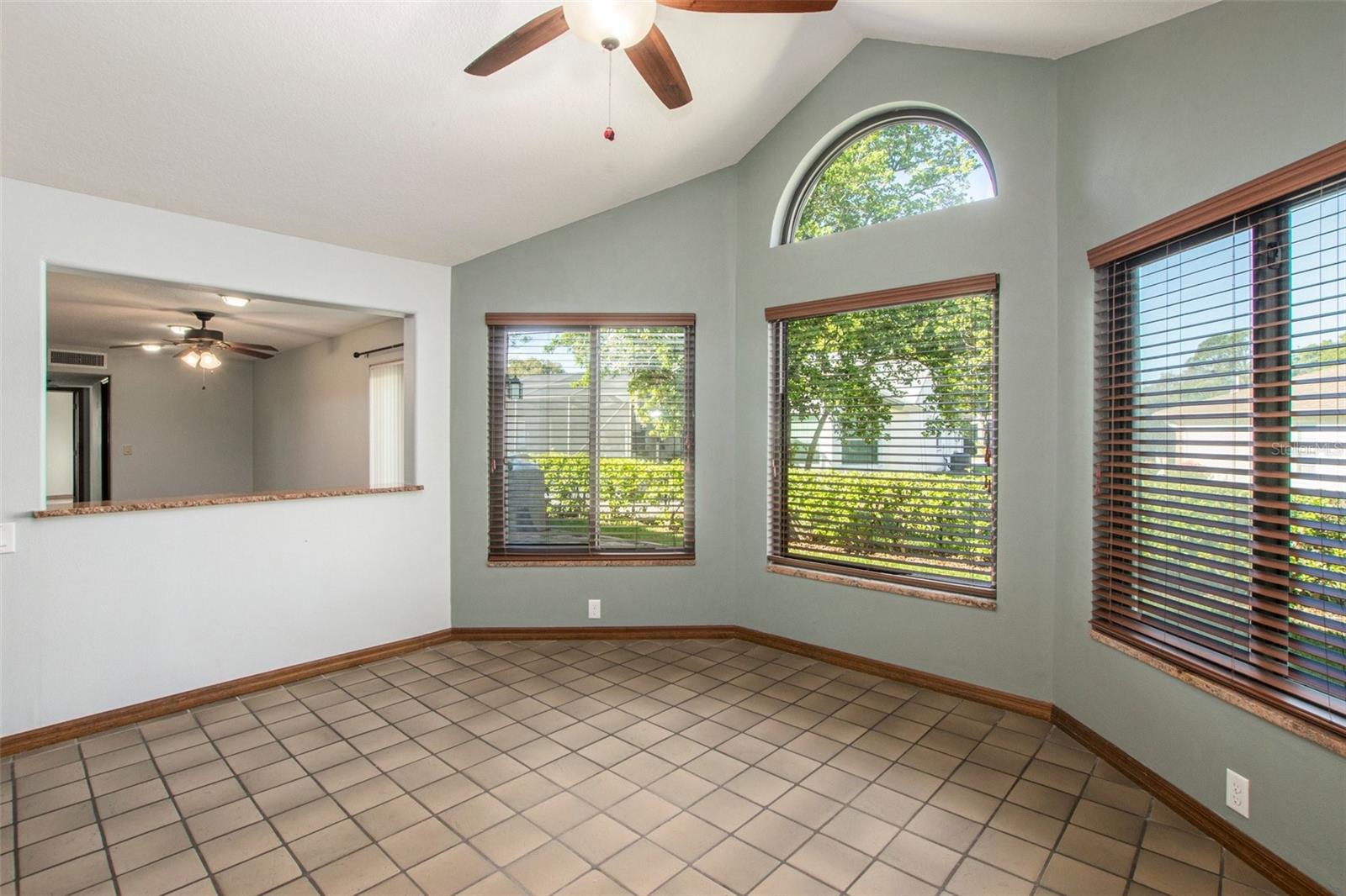 BERKLEY WOODS - Residential