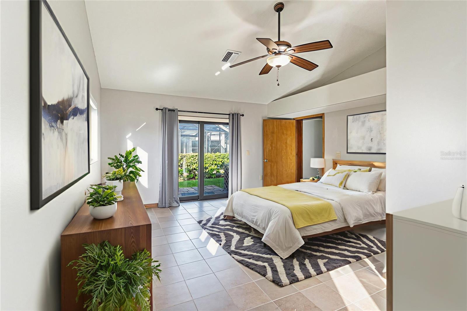 BERKLEY WOODS - Residential