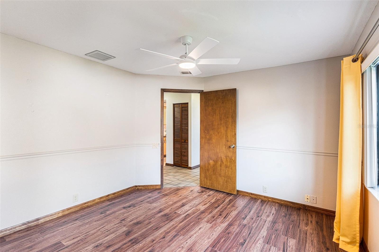 BERKLEY WOODS - Residential