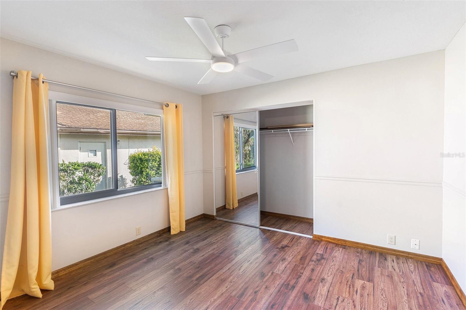 BERKLEY WOODS - Residential