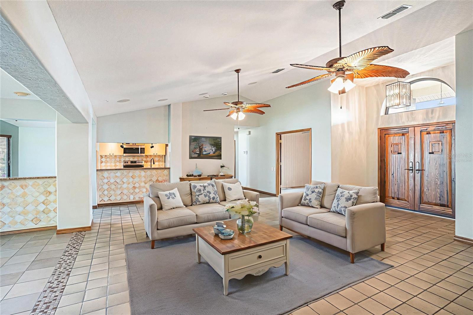 BERKLEY WOODS - Residential