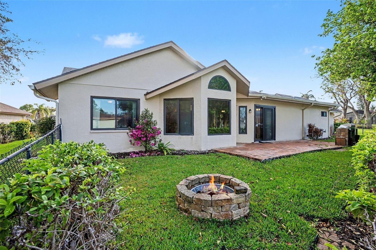 BERKLEY WOODS - Residential