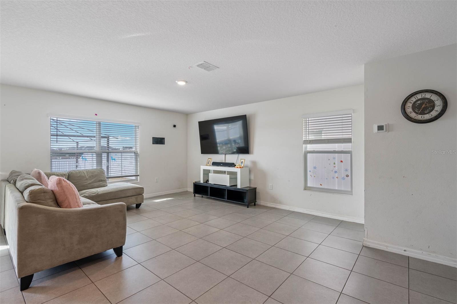 602 OLIVE CONCH STREET