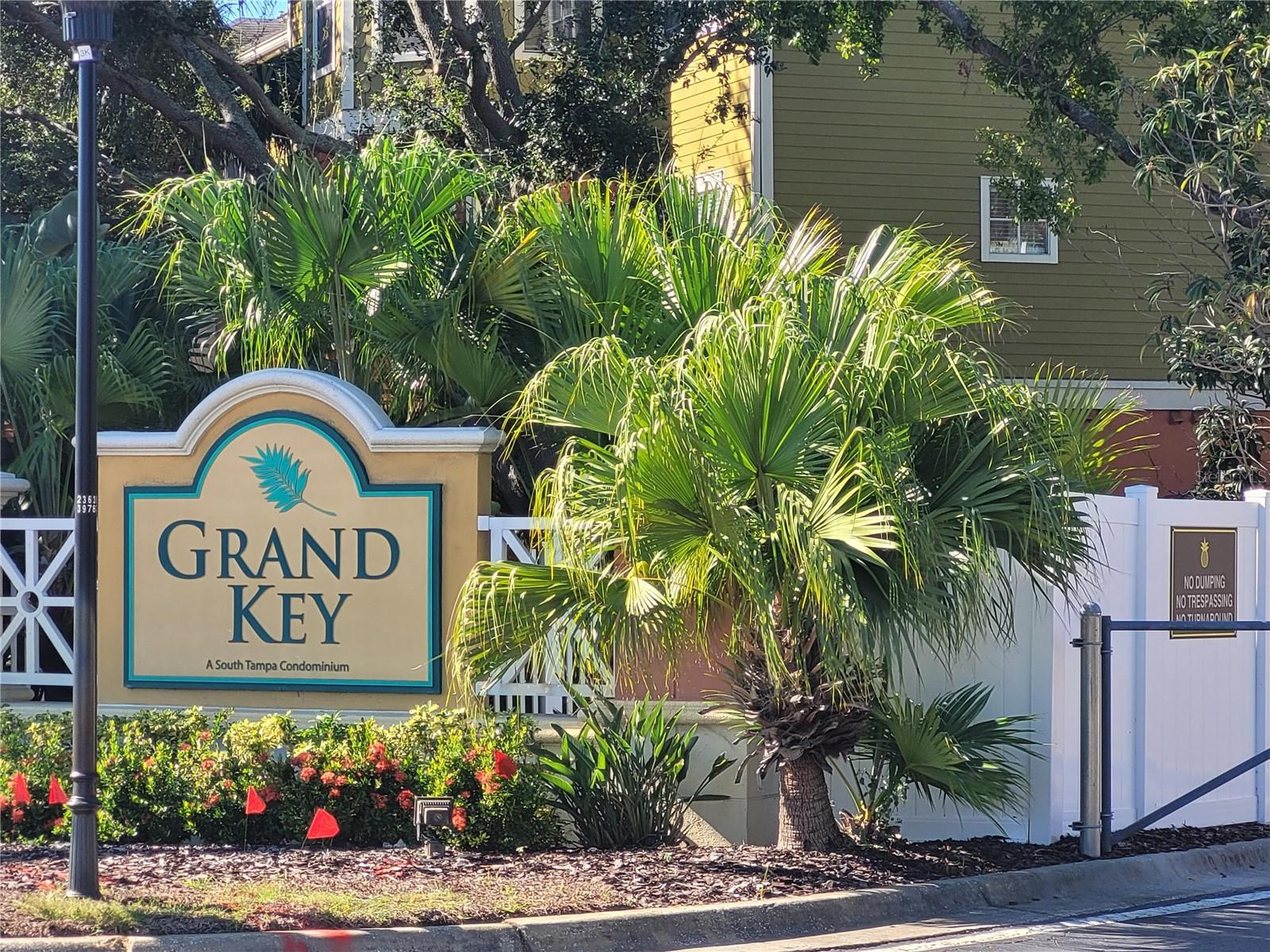 4207 S DALE MABRY HIGHWAY 11210