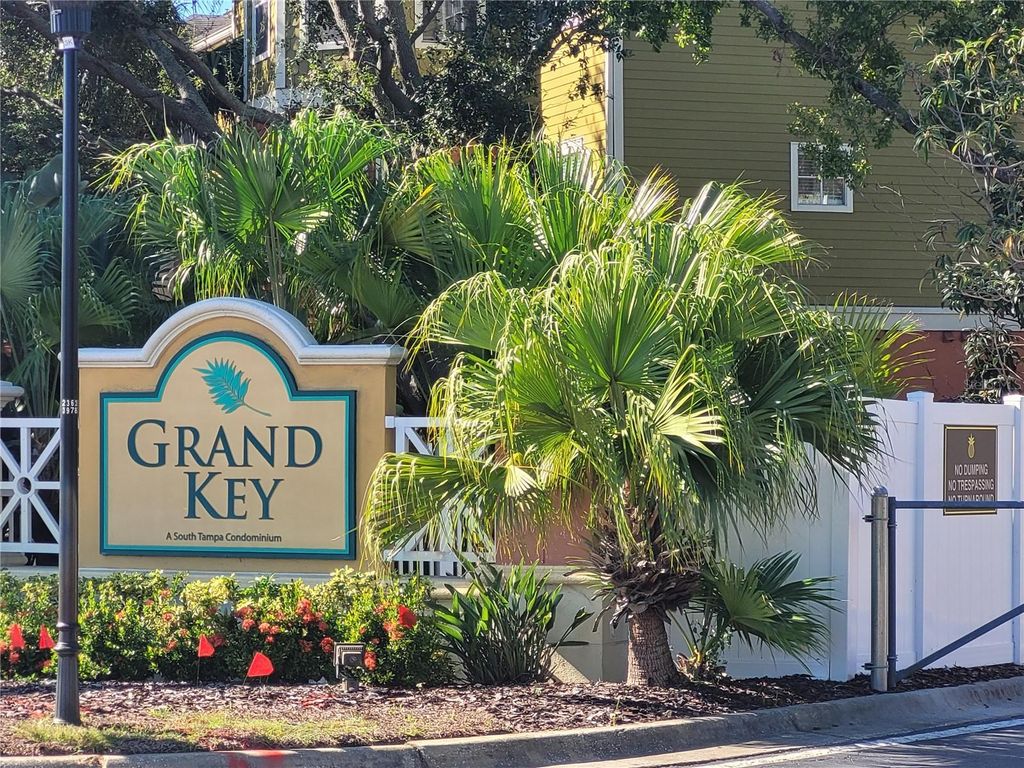 Photo of 4207 S Dale Mabry Highway #11210, Tampa, FL 33611 (MLS # O6352894)