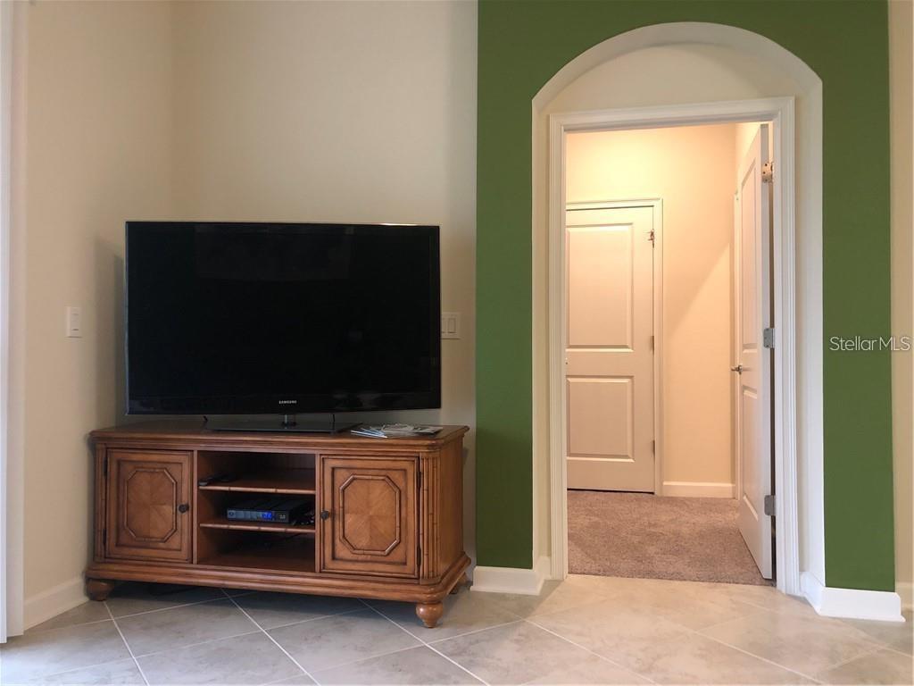 CHAMPIONS CLUB A - Residential Lease