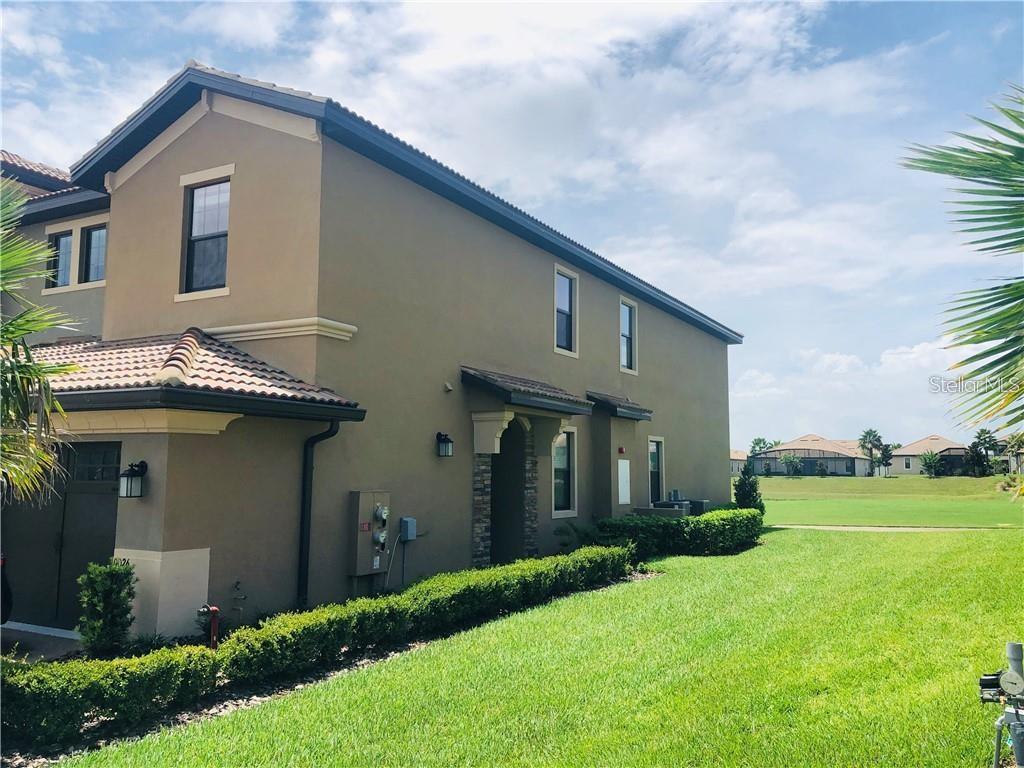 CHAMPIONS CLUB A - Residential Lease