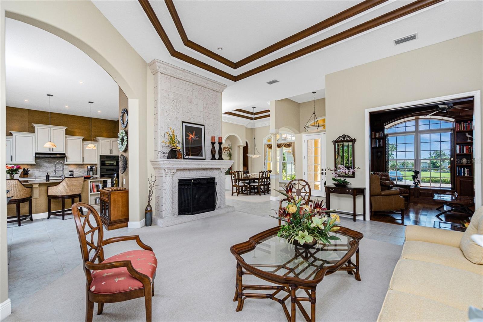 2000 MIDWAY ESTATES - Residential