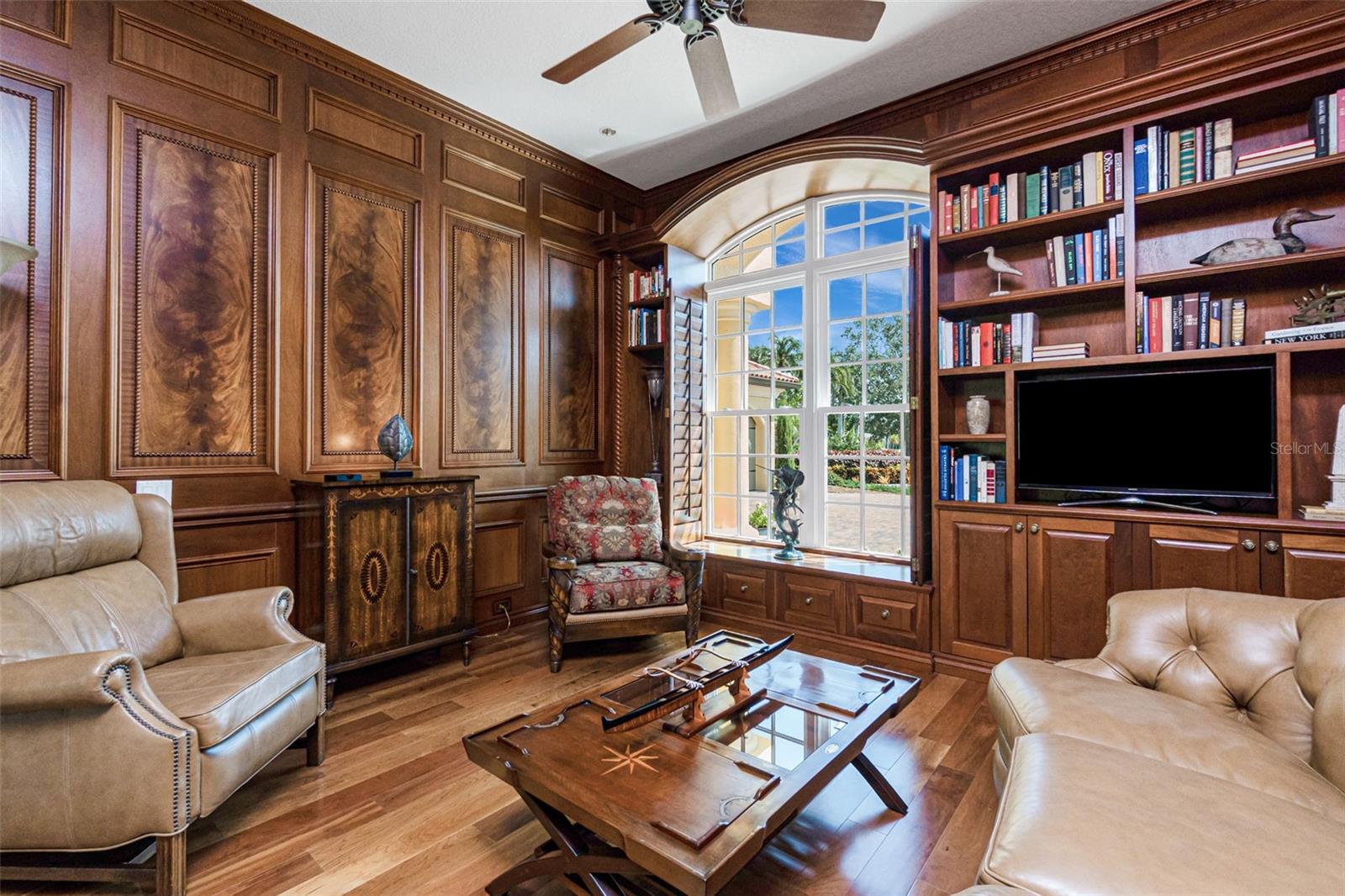 2000 MIDWAY ESTATES - Residential