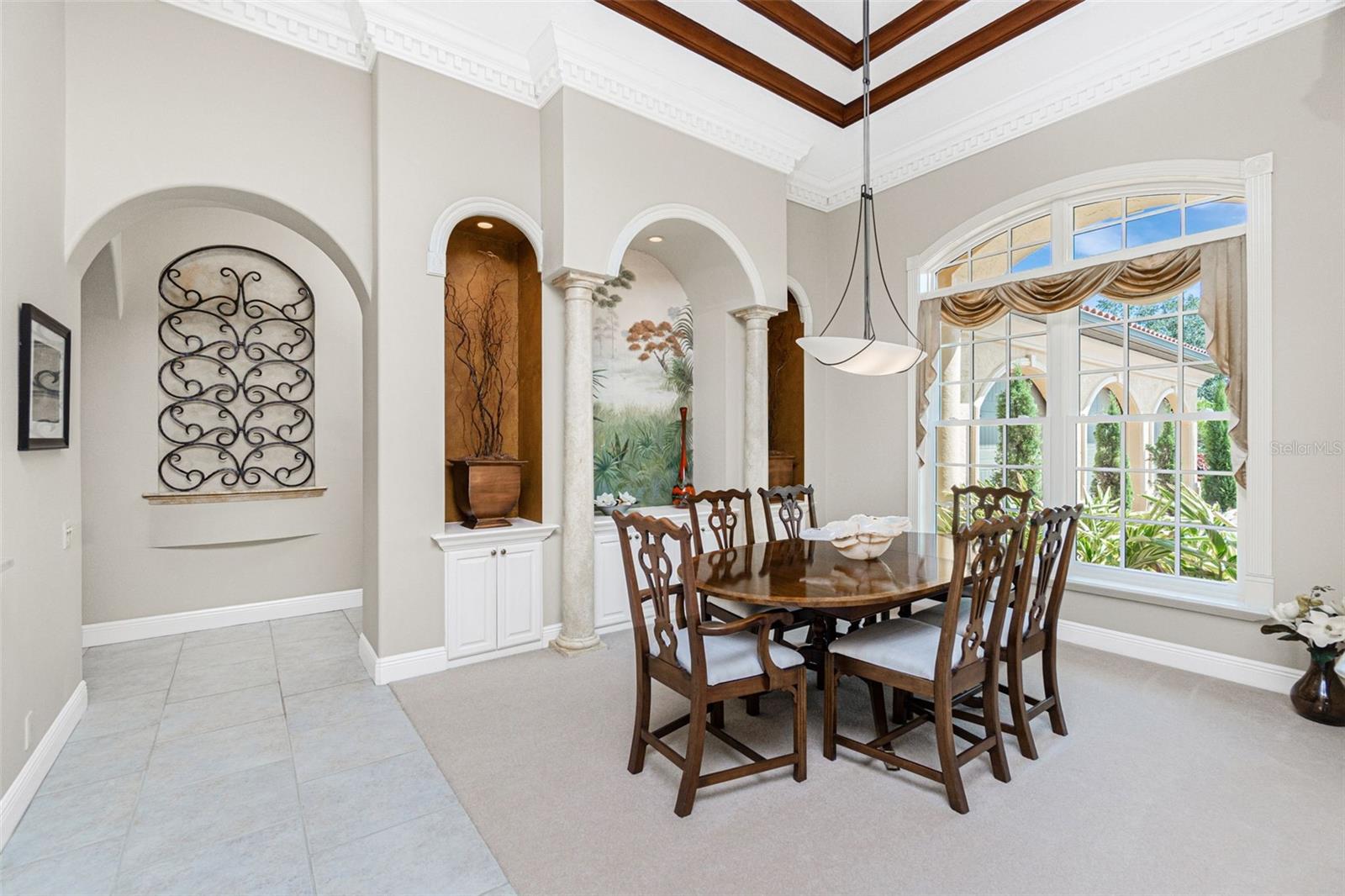 2000 MIDWAY ESTATES - Residential