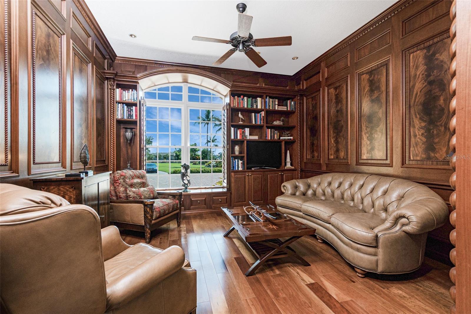 2000 MIDWAY ESTATES - Residential