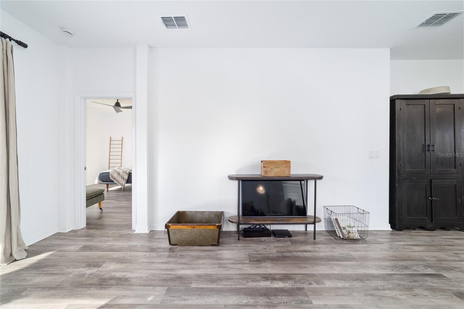 WEYBOURNE LANDING - Residential