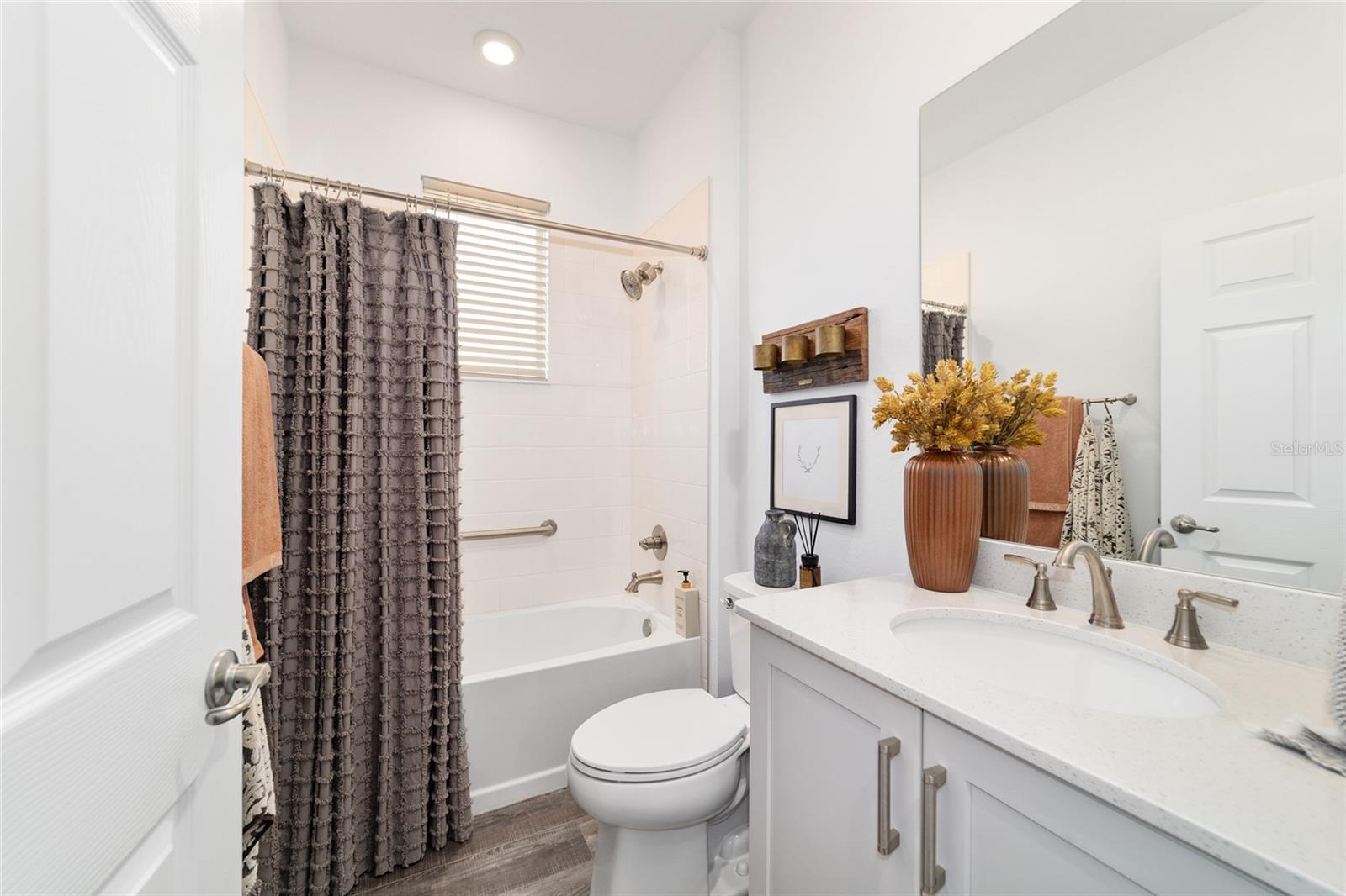 WEYBOURNE LANDING - Residential