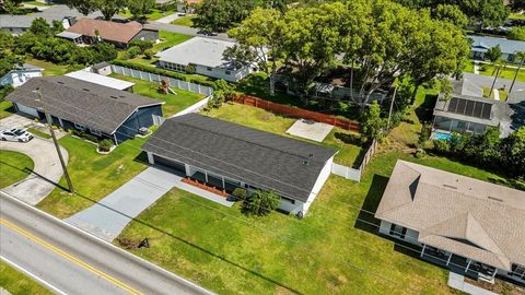 A home in LAKELAND