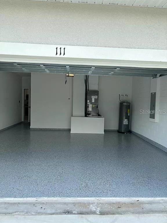 PINE RIDGE CIRCLE SUB - Residential Lease