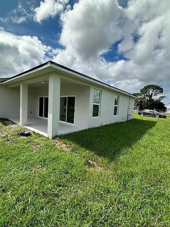 PINE RIDGE CIRCLE SUB - Residential Lease