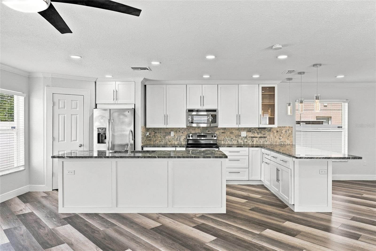 3327 THISTLEDOWN LANE