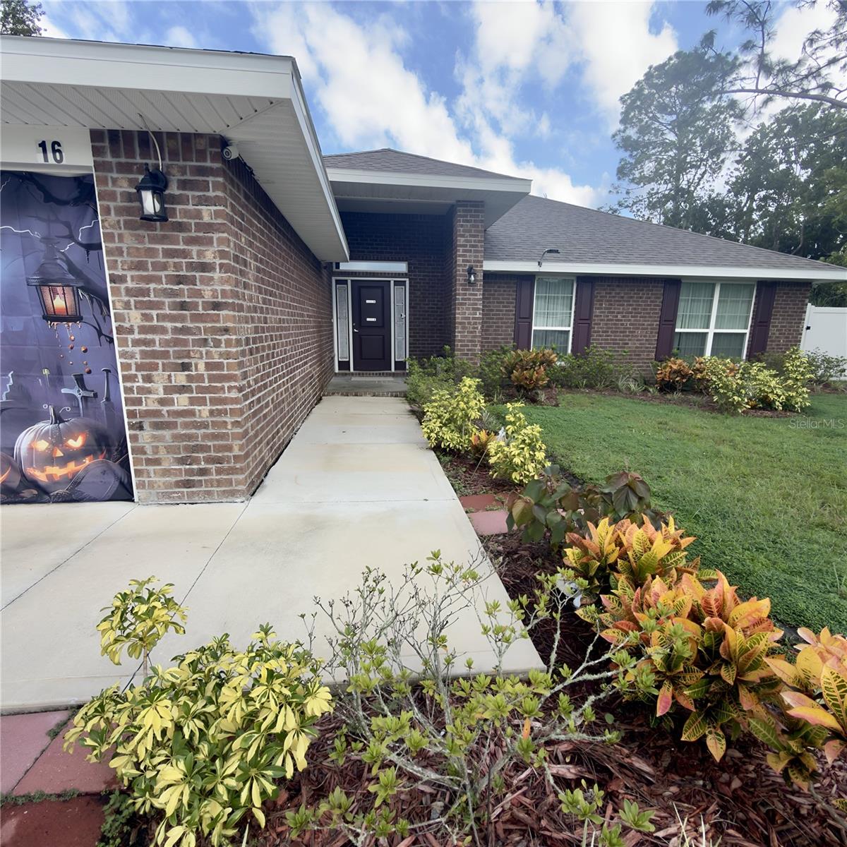16 POWDER LANE