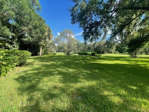 A home in WESLEY CHAPEL