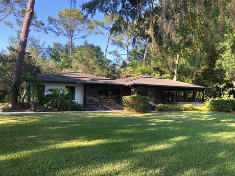 A home in WESLEY CHAPEL